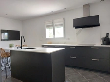 Maison à vendre 4 pièces MONTAUBAN (82), garage, piscine terrain cloturé, belles prestations