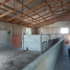 Maison à vendre 7 pièces VAISSAC (82), corps de ferme sur 26873m² de terrain avec box et nombreuses dépendances.