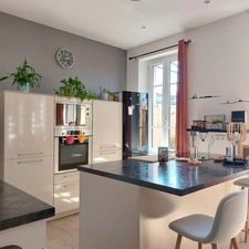 Dpt Tarn et Garonne (82), à vendre MONTAUBAN maison P6 de 185 m² -Avec terrasse et garage deux voitures