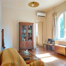 BEAUSOLEIL MONTAUBAN Ensemble immobilier comprenant une maison principale, un logement T2 attenant et une dépendance  sur 702m² de terrain