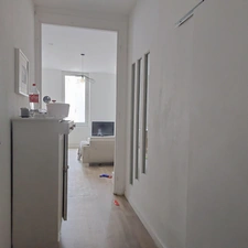 Immeuble à vendre MONTAUBAN (82)local commercial et 3 appartements