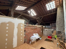Maison de caractère mitoyenne avec beaux volumes, sauna, terrasse et jardin – Pexonne (54)