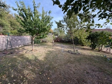 Maison de caractère mitoyenne avec beaux volumes, sauna, terrasse et jardin – Pexonne (54)