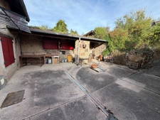 Maison de caractère mitoyenne avec beaux volumes, sauna, terrasse et jardin – Pexonne (54)