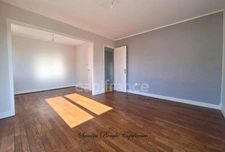 Maison à vendre 4 pièces LAVAL (53)