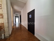 Local/bureau 220 M2 à vendre MAYENNE (53)