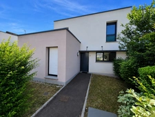 Maison à vendre maison contemporaine 6 pièces SAINT BERTHEVIN (53)