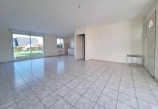 Maison Plain Pied, à vendre 5 pièces MENIL (53)