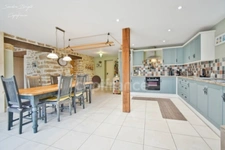Maison à vendre 8 pièces Maison 228 m2  SAINTE GEMMES LE ROBERT (53)