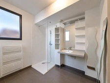 Maison à vendre maison contemporaine 6 pièces SAINT BERTHEVIN (53)