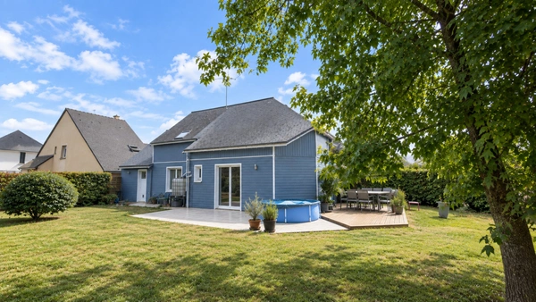 Maison familiale de 137 m² 7 pièces à Cossé le vivien (53)