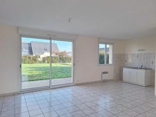 Maison Plain Pied, à vendre 5 pièces MENIL (53)