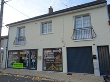 Local/bureau à vendre SULLY SUR LOIRE (45)