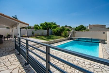 MESCHERS-SUR-GIRONDE – MAISON AVEC PISCINE, PROCHE PLAGE ET CENTRE-VILLE