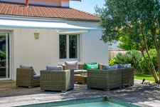 ROYAN - MAISON ANNÉES 30 AVEC PISCINE ET JARDIN PAYSAGÉ, PROCHE COMMERCES ET PLAGES