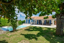 MESCHERS-SUR-GIRONDE – MAISON AVEC PISCINE, PROCHE PLAGE ET CENTRE-VILLE