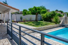 MESCHERS-SUR-GIRONDE – MAISON AVEC PISCINE, PROCHE PLAGE ET CENTRE-VILLE