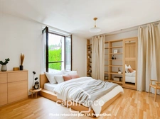 🏡 Une maison familiale pleine de caractère dans un village très recherché -6 P- 163 m² environ - jardin - 