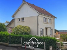 Maison familiale avec jardin- sous-sol total