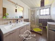 A Vendre Maison de plain-pied – 105 m² environ – Jardin et terrasses – Sans travaux