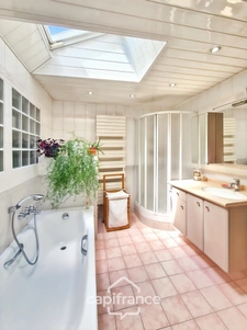 Coup de coeur - Charmante Maison 3 pièces 74 m² avec jardinet-Garage-Proche de toutes commodités 