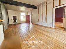  Meaux-Coeur de ville-Duplex de caractère avec vue sur la Cathédrale 
