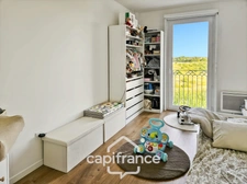 COUPVRAY- Quartier les Hautes Maisons-Superbe T5 de 94m²-avec terrasse et deux places de parking