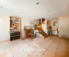 Maison Briarde de 256 m2 avec cachet et travaux – 7 chambres - Jardin