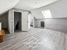MAISON FAMILIALES 5 PIÈCES AVEC JARDIN ET GARAGE