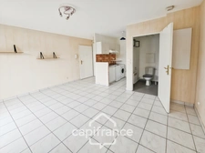 En plein cœur de Villenoy – Studio en rez-de-jardin avec stationnement