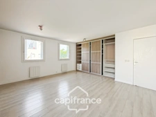 🏡 NOISIEL – SECTEUR RECHERCHÉ PROCHE DU CHÂTEAU - APPARTEMENT 3/4 P - 86 m2 - STATIONNEMENT- 
