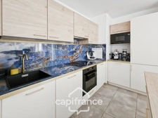 COUPVRAY- Quartier les Hautes Maisons-Superbe T5 de 94m²-avec terrasse et deux places de parking