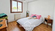 PLAIN-PIED 90 M2 DANS UNE IMPASSE PAISIBLE SECTEU TRES TRES RECHERCHÉ.