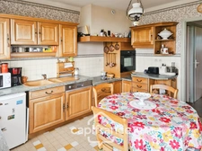 Maison familiale avec jardin- sous-sol total