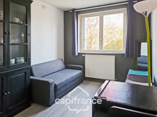  APPARTEMET 57 m2-Lumineux-Garage-Cave-Gare 10 minutes à pied-IDÉALEMENT BIEN SITUÉ ! 