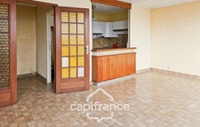 DUPLEX-BOX-PLACE DE STATIONNEMENT-TERRASSE 20 m2.