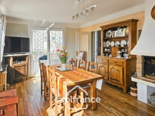 Maison familiale avec jardin- sous-sol total