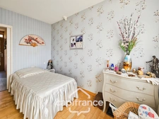 Maison familiale avec jardin- sous-sol total