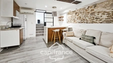 Appartement 2 pièces atypique refait à neuf avec terrasse- Hyper centre de Meaux.