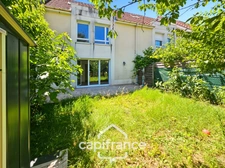 MAISON FAMILIALES 5 PIÈCES AVEC JARDIN ET GARAGE
