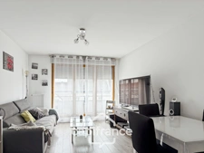 🏡 Dernier étage avec ascenseur T2 - 41 m² - Parking en sous-sol - Aucun travaux - Proche Roissy CDG