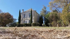 Maison de maître sur un terrain de plus de 3 000 m²