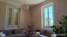 Maison de maître sur un terrain de plus de 3 000 m²