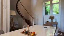 Maison de maître sur un terrain de plus de 3 000 m²