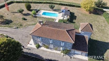 Maison de caractère avec jardin, studio et piscine à 15 minutes de Nérac
