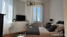 Maison de maître sur un terrain de plus de 3 000 m²