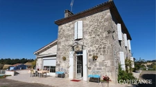 Maison de caractère avec jardin, studio et piscine à 15 minutes de Nérac