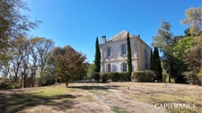 Maison de maître sur un terrain de plus de 3 000 m²