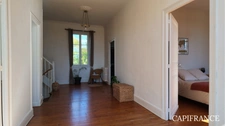 Maison de maître sur un terrain de plus de 3 000 m²