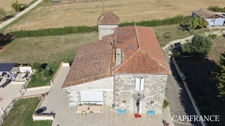 Maison de caractère avec jardin, studio et piscine à 15 minutes de Nérac